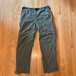 Columbia Men’s Zip-Off Hiking Pants/Shorts. Size 36x32. Olive Green.